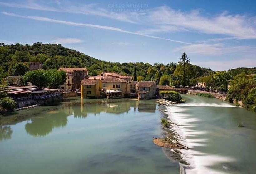 펜션 Le Finestre Su Borghetto