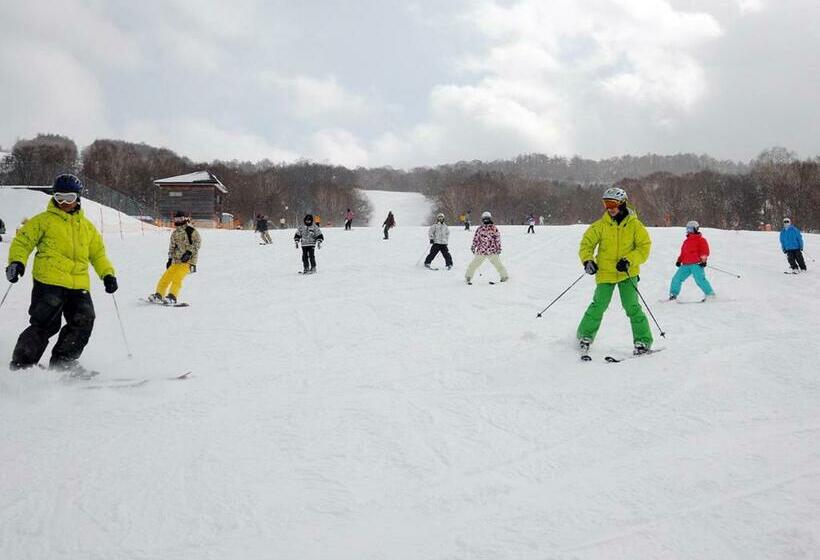 פנסיון Okunikko Park Lodge Miyama