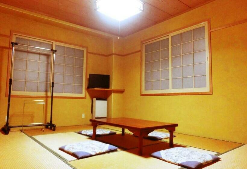 پانسیون Oyado Uemasa