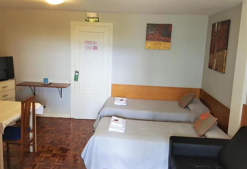 Pensión Pamplonabeds