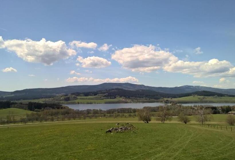 ペンション Penzion Lipno Jantar