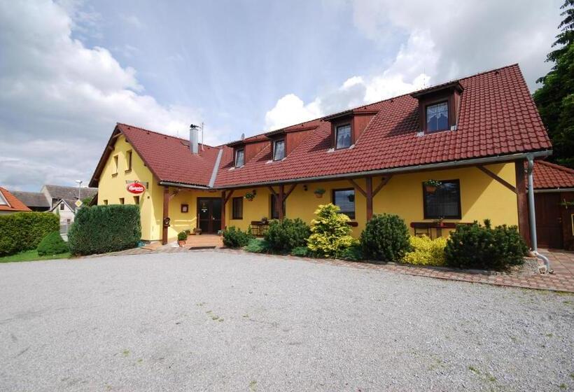 ペンション Penzion Lipno Jantar