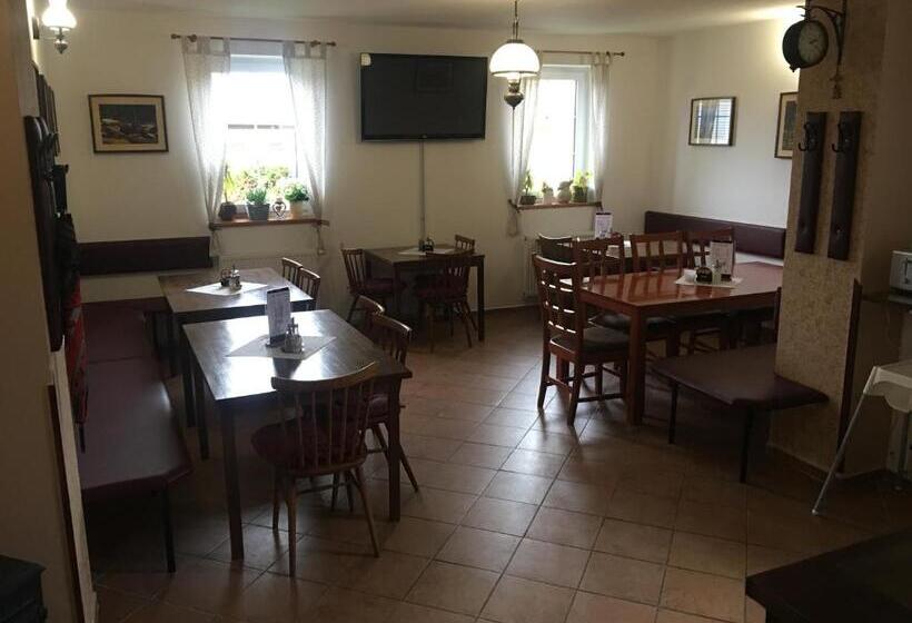 ペンション Penzion Lipno Jantar