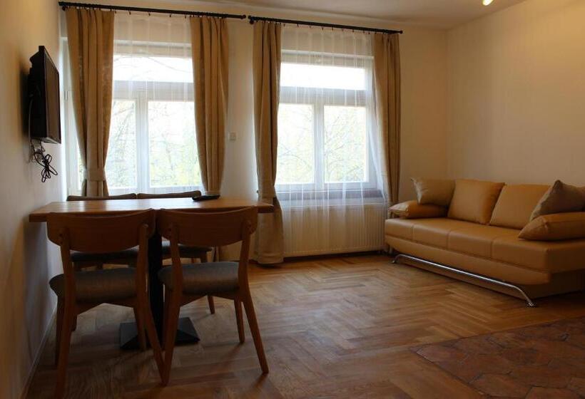 ペンション Penzion Radost