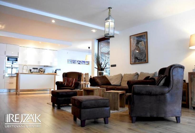 پانسیون Penzion Rejžák