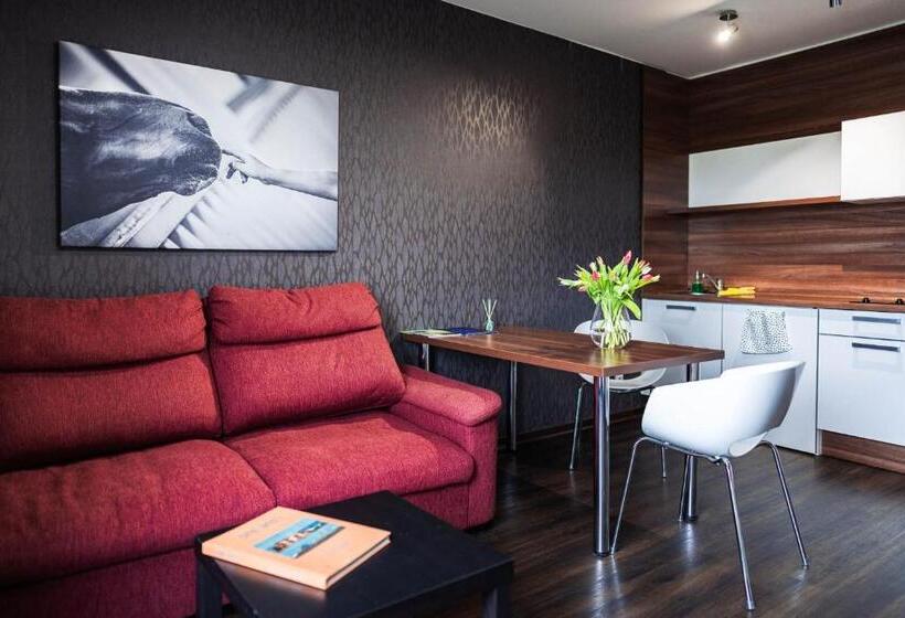 ペンション Penzion V Jízdárně