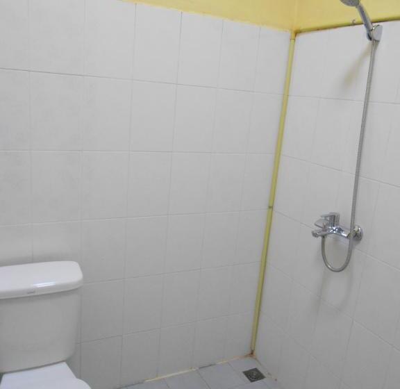 פנסיון Pongkham Residence
