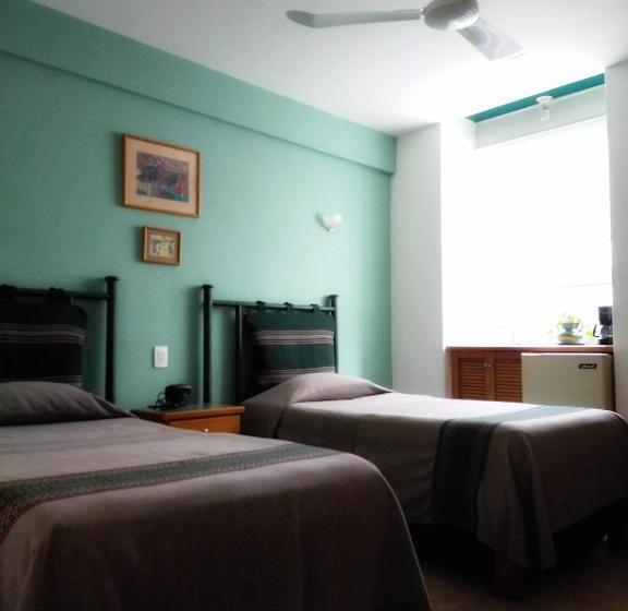 پانسیون Posada De Los Angeles