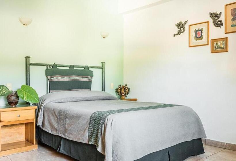 پانسیون Posada De Los Angeles