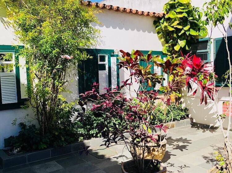 پانسیون Pousada Canteiros