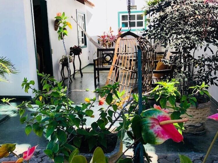 پانسیون Pousada Canteiros