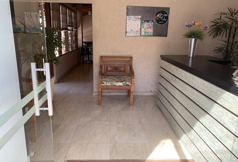 膳宿费 Pousada Da Praia