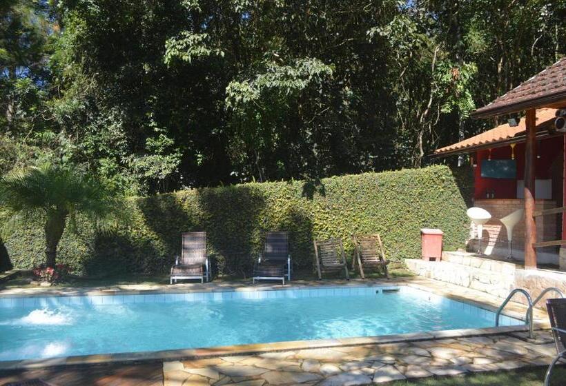 펜션 Pousada Refúgio Das Aves