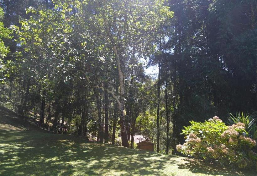 펜션 Pousada Refúgio Das Aves