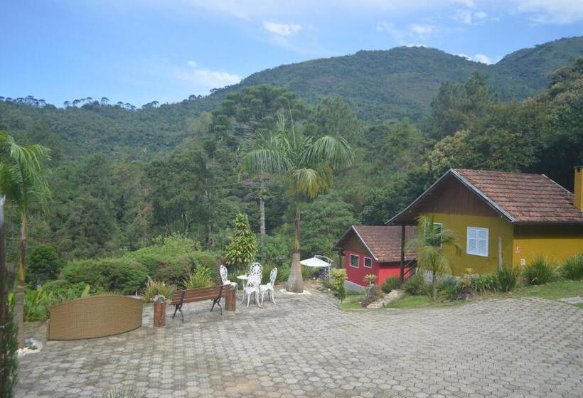 펜션 Pousada Refúgio Das Aves