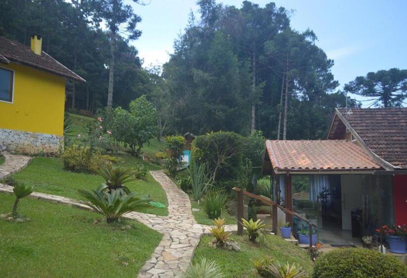 펜션 Pousada Refúgio Das Aves