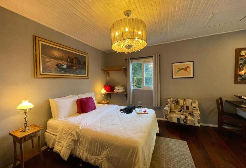 펜션 Pousada Refúgio Das Aves