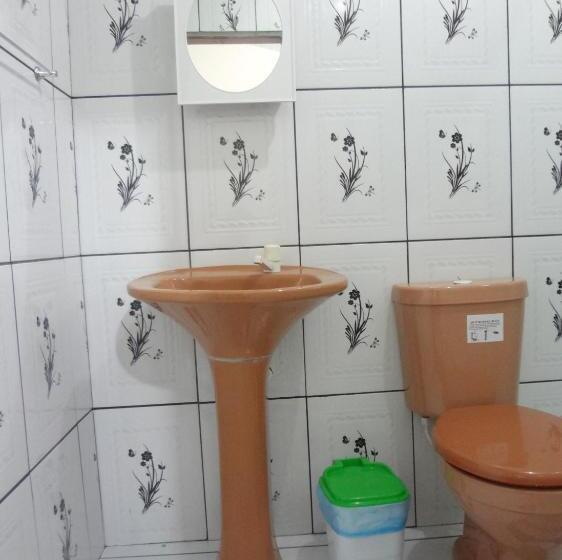 ペンション Pousada Sitio Preguicas