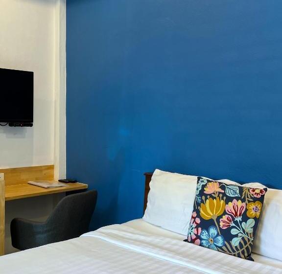 膳宿费 The Snug Airportel   Phuket Airport