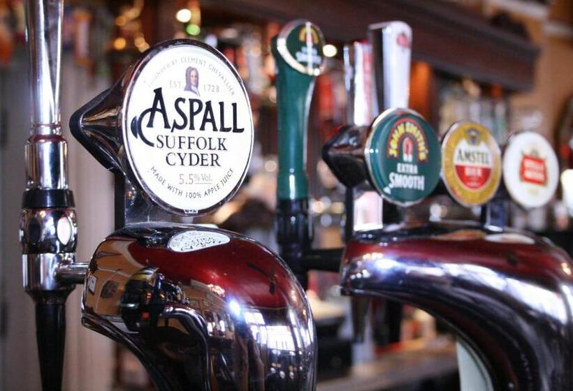 ペンション The Wellington Pub Cromer