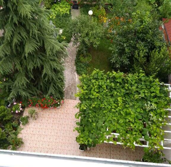 פנסיון Veda Guest House