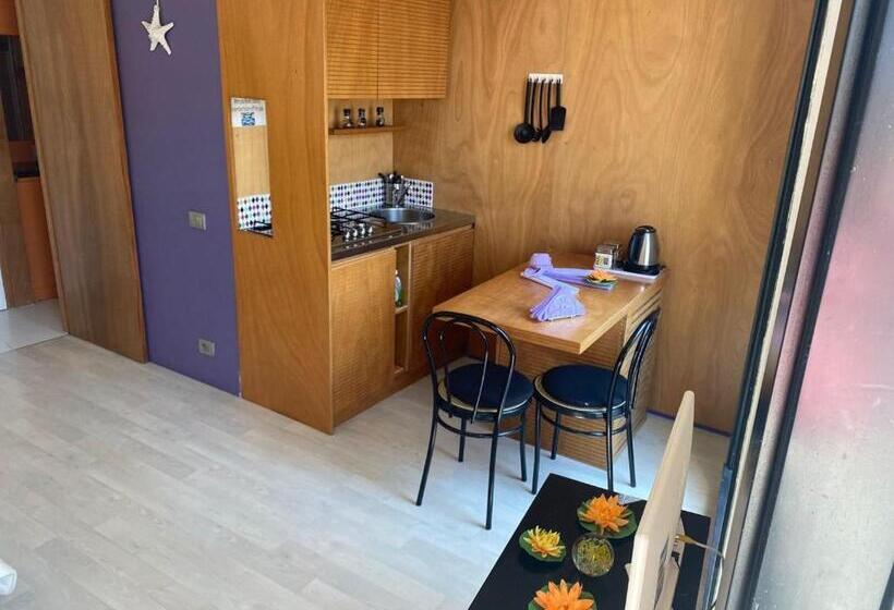 ペンション Vernazza Vacation