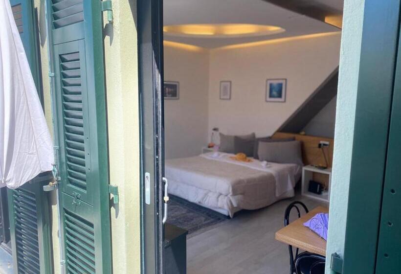 ペンション Vernazza Vacation