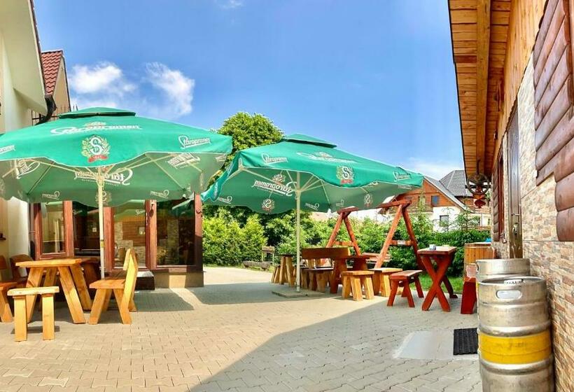 بنسيون Vila Lesana