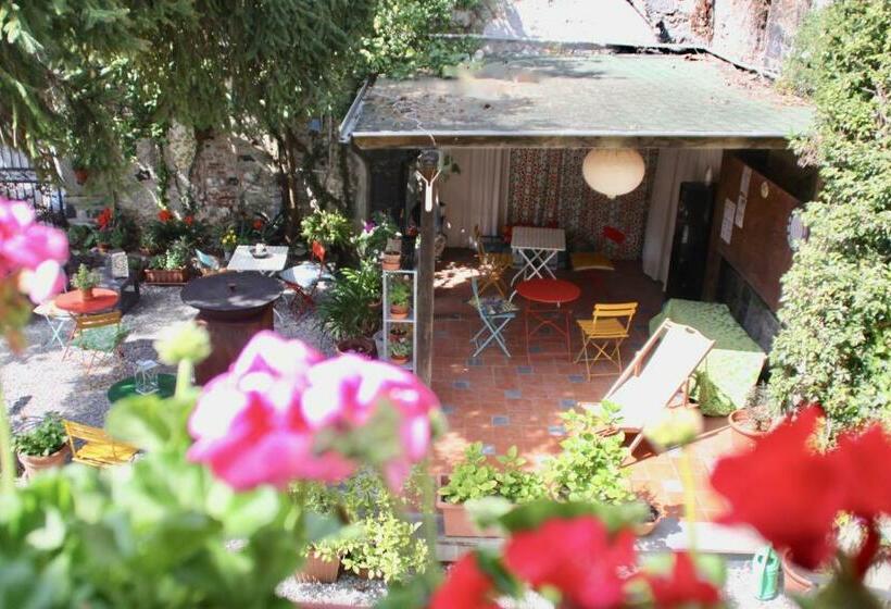 بنسيون Villa Clelia