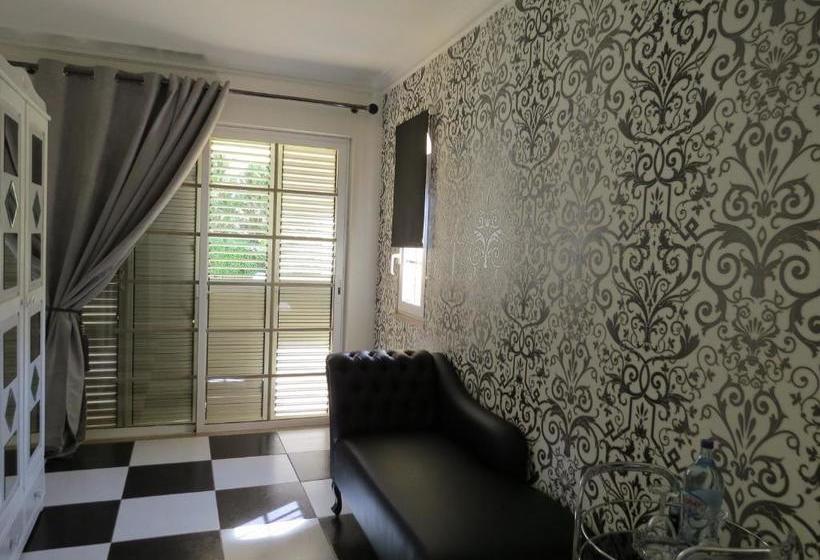 펜션 Villa Moments Guest House