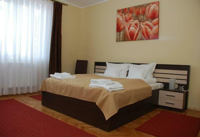 پانسیون Villa Parc