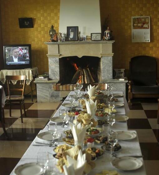 پانسیون Zandarashvili Guest House