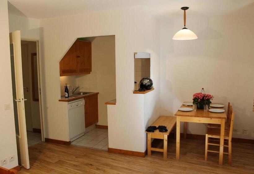 Residence Saboia Cles Blanches