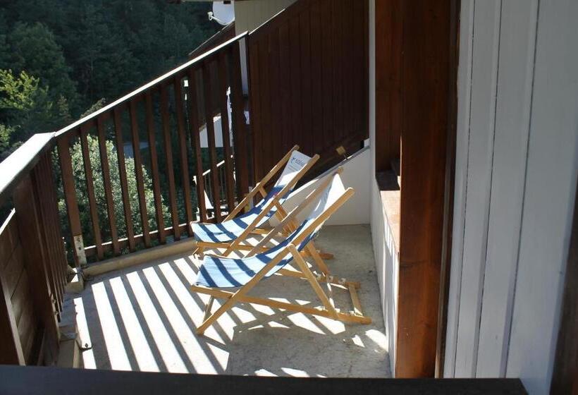 Residence Saboia Cles Blanches