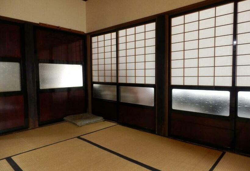 旅館 Minshuku Goyomon