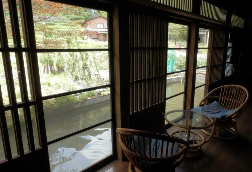 旅館 Minshuku Goyomon