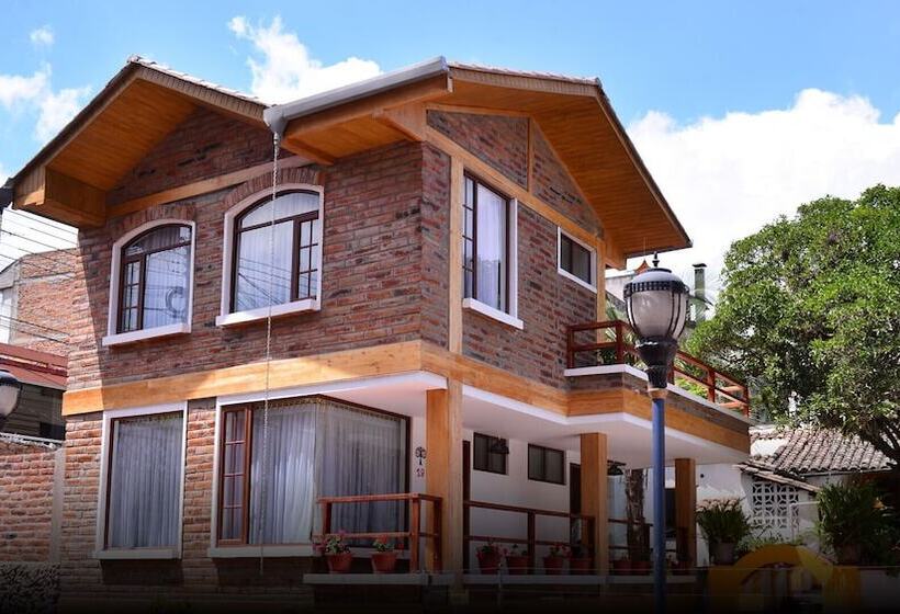 Общежитие Hostal Riviera Sucre