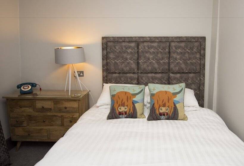 旅馆 The Bull Inn