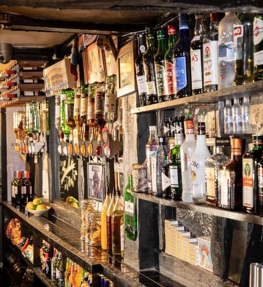 ユースホステル The Cock Inn