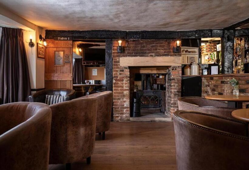 ユースホステル The Cock Inn