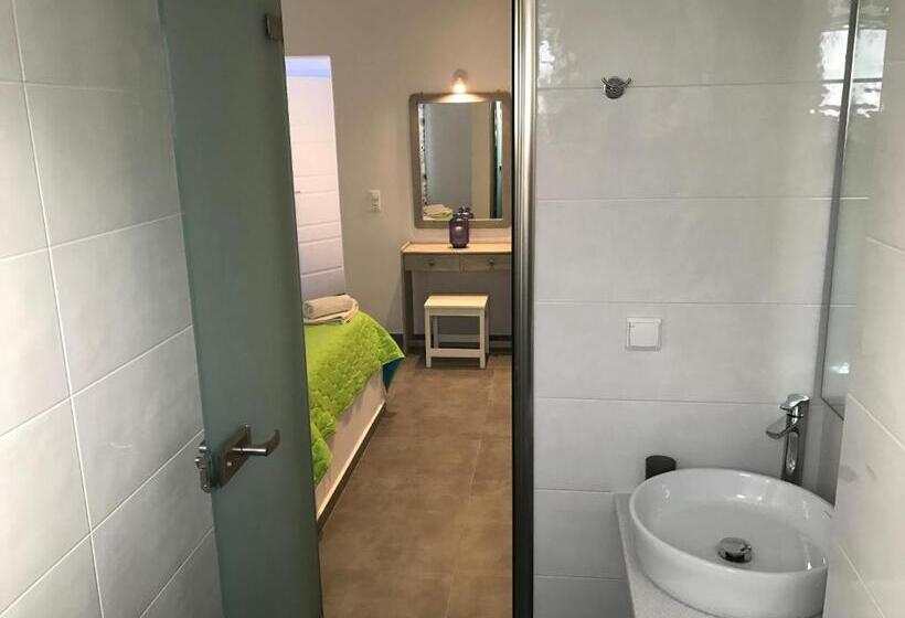 Anemos Apartments