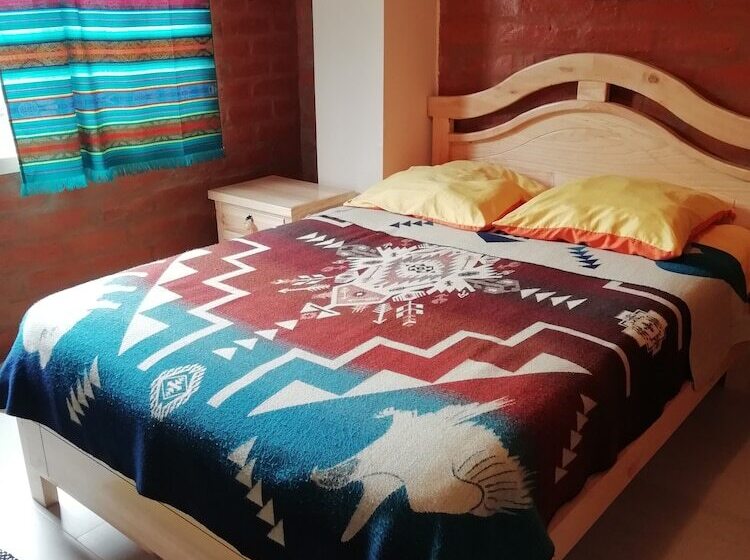 ベッドアンドブレックファースト Hostal La Casa Amarilla City