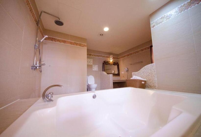 تختخواب و صبحانه Kenting Shen's Homestay