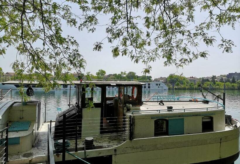 צימר Peniche Althea