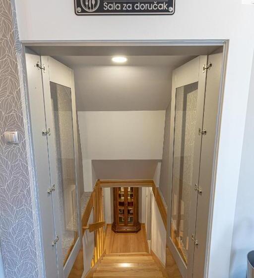 تختخواب و صبحانه So&sol Boutique Hotel, Tuzla