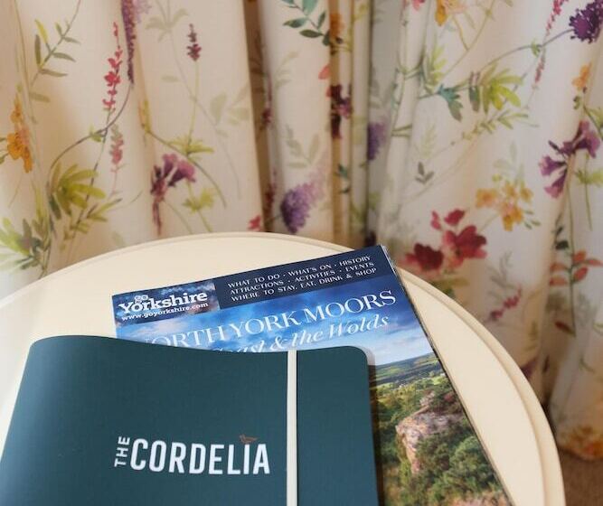 住宿加早餐  The Cordelia