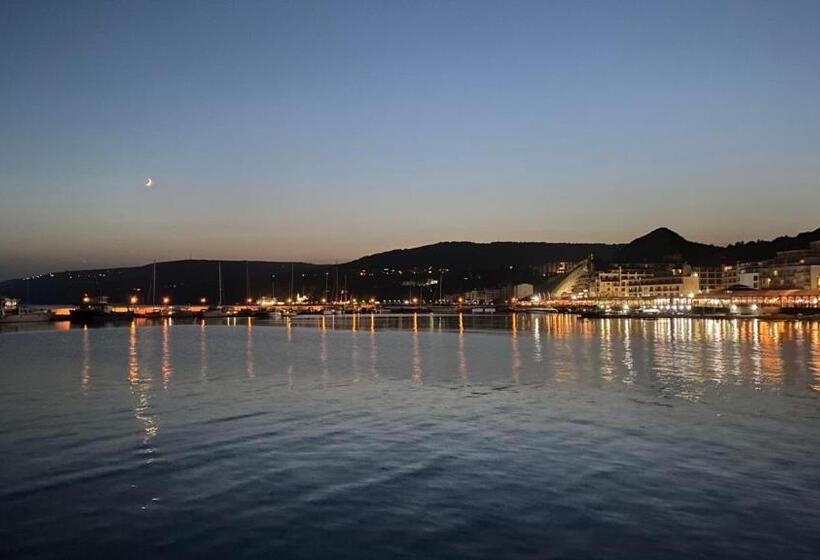 Family Hotel Morska Zvezda