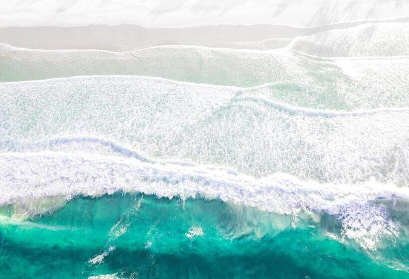 Hi Ho Beach Apartments On Broadbeach