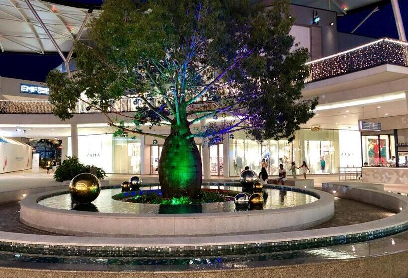 Hi Ho Beach Apartments On Broadbeach