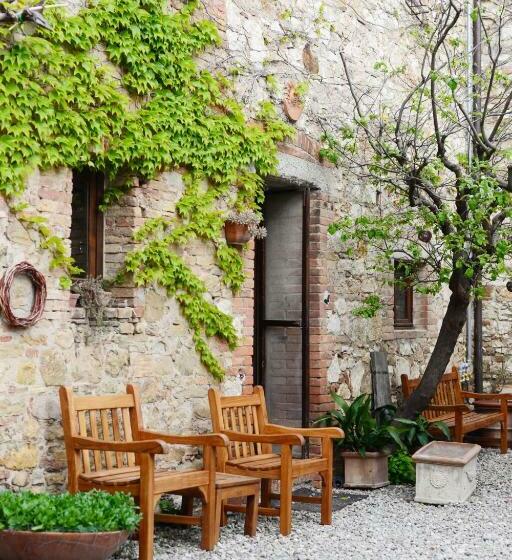 Отель Agriturismo Il Rigo